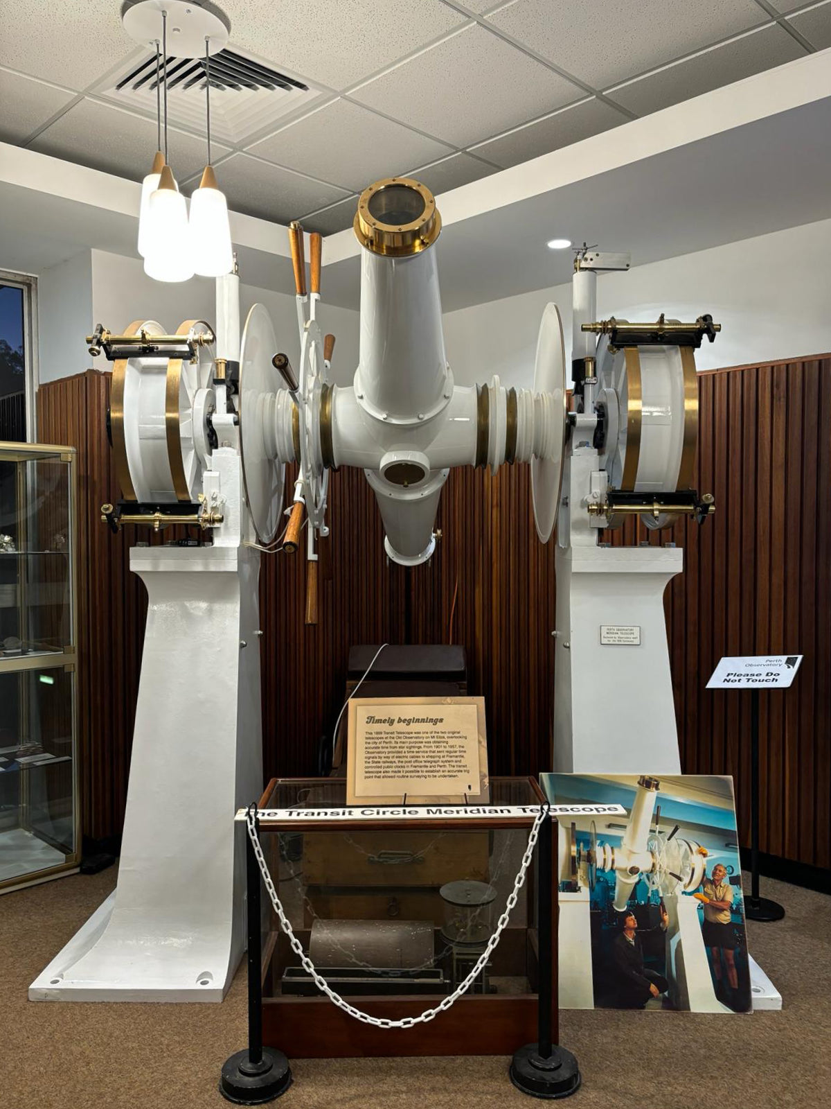 Fun Workshop and Tour at Perth Observatory